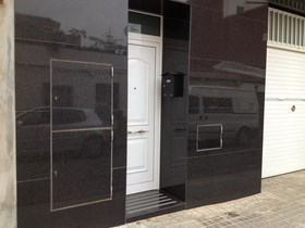 Granito Modelo Negro Angola (Importación)