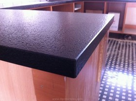 Canto ingletado a 4 cm