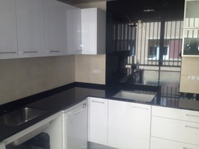 Modelo Negro Intenso (Importación)